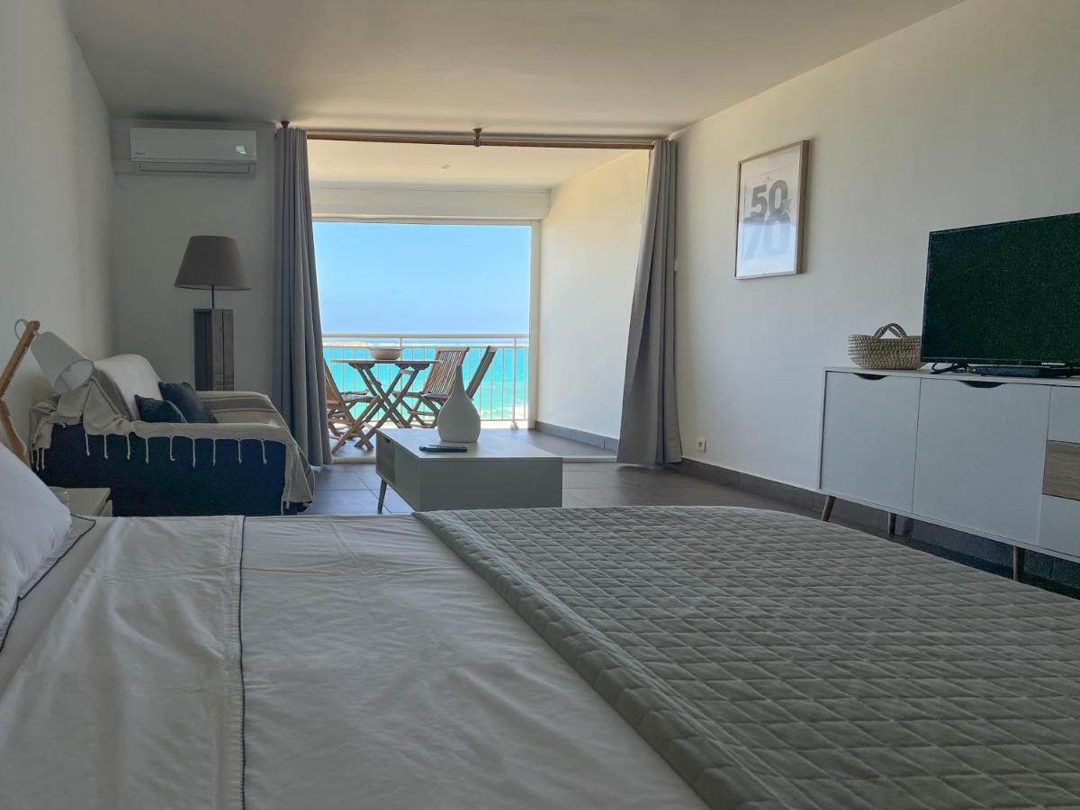 クルドサックFront Line Unit 520 Ft2 - 48 M2, On Second Floor, Stunning Ocean Viewアパートメント エクステリア 写真